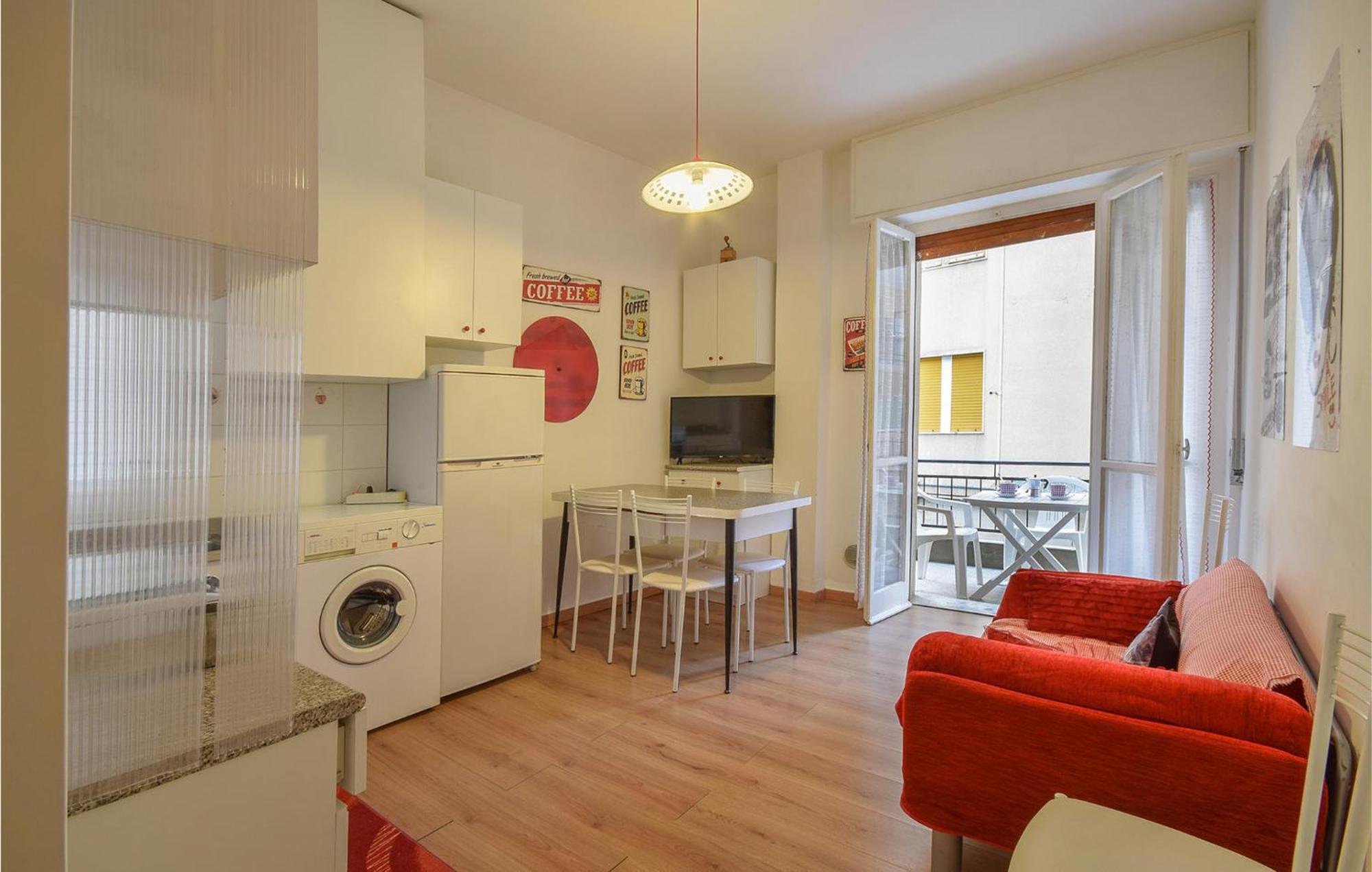 Nice Apartment In Loano With Kitchenette Ngoại thất bức ảnh