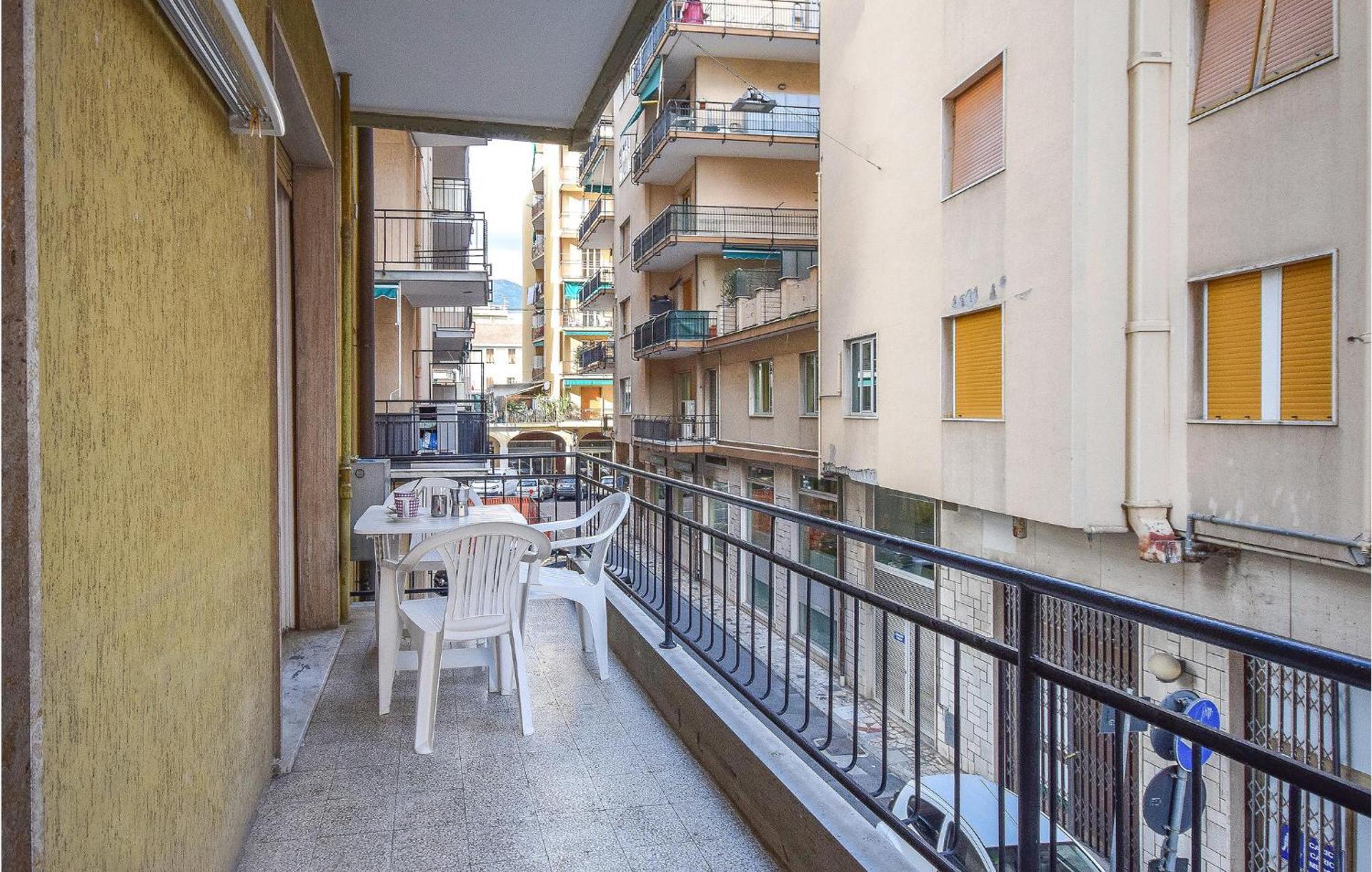 Nice Apartment In Loano With Kitchenette Ngoại thất bức ảnh